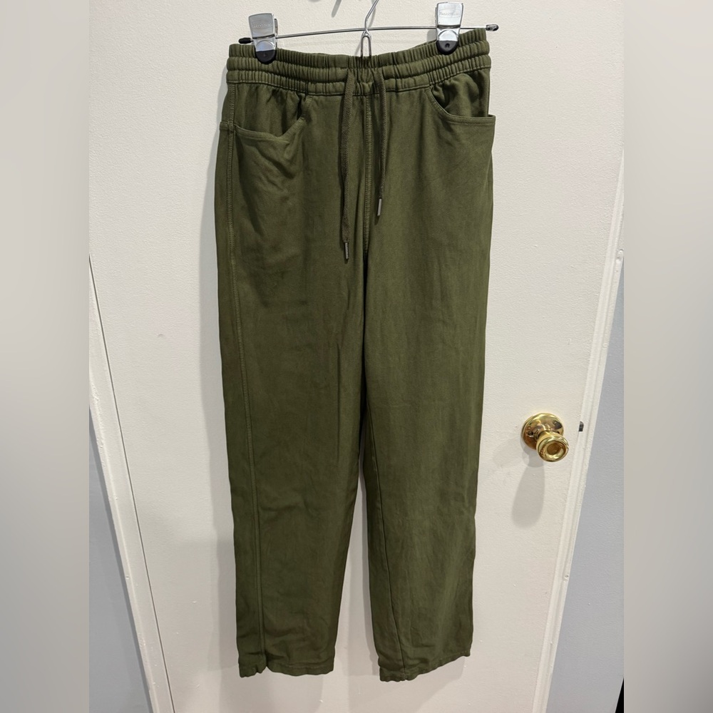 Athleta pull on pants